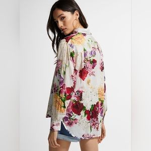 NWT Luxurious Bloom Shirt in Large